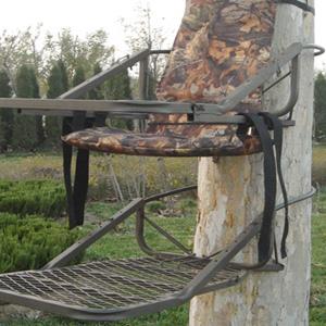 HT-605 Climbing Tree stand